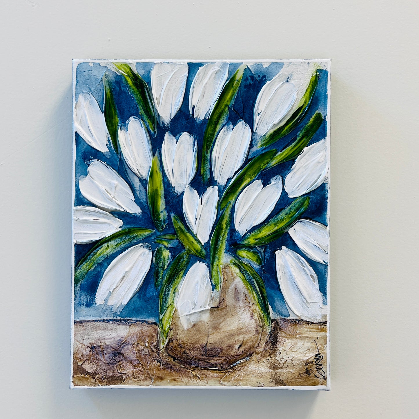 White Flowers on Navy